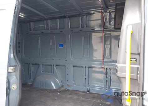 2022 Mercedes-Benz Sprinter 2500 Standard Roof V6 из США, поврежденный, VIN W1Y4EBVYXNT102355